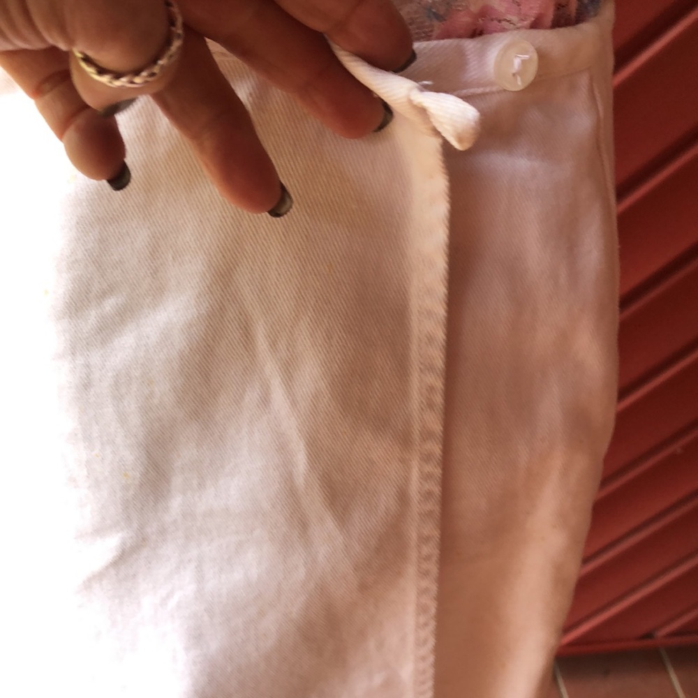 HOST PICK i.e. White Skort Skirt - Picture 5 of 11